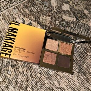 COLOR BOSS SQUAD EYESHADOW
MULTI-DIMENSIONAL 4-PAN EYE COLOR PALETTE